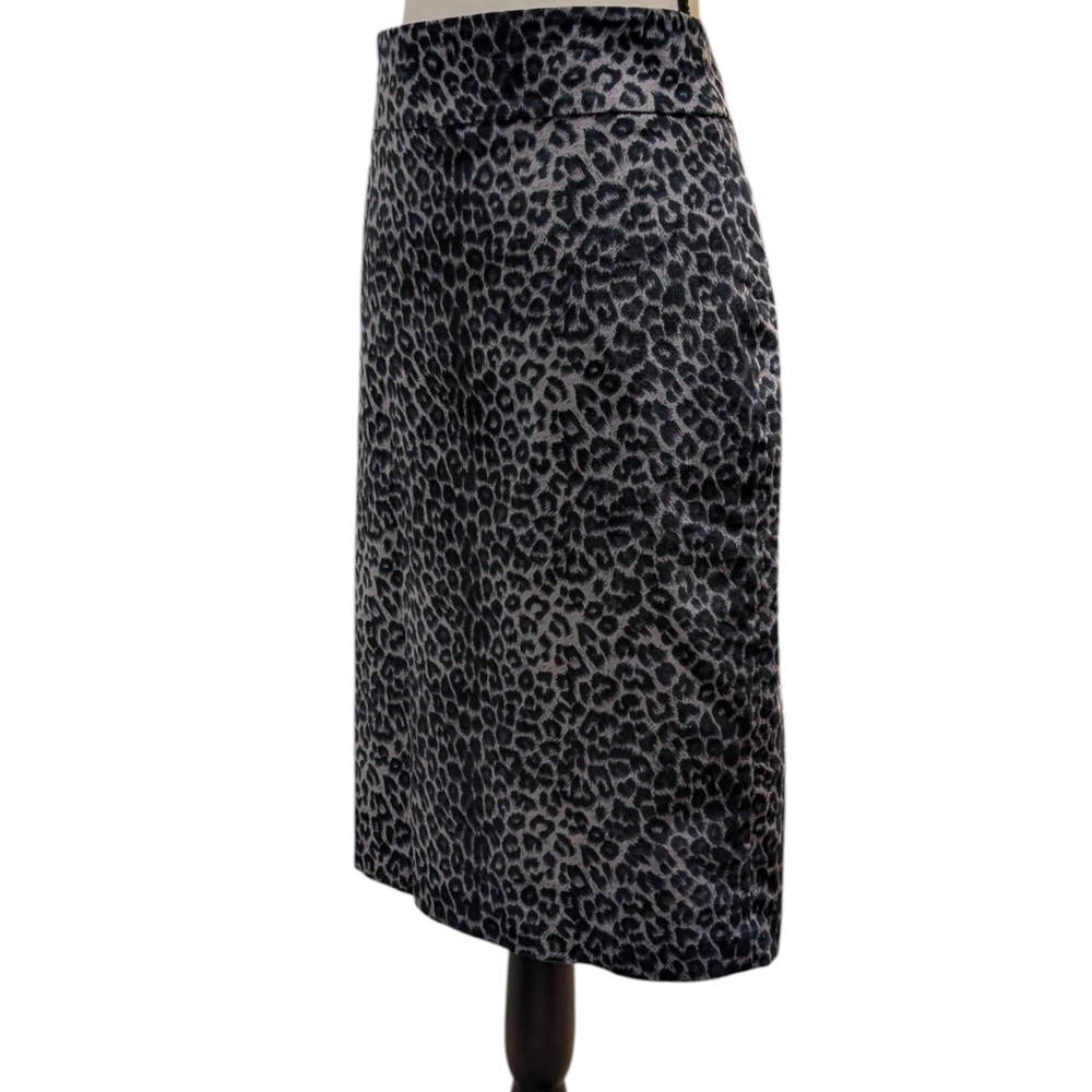 Paniz Black and Gray Leopard Print Pencil Skirt - Picture 2 of 8